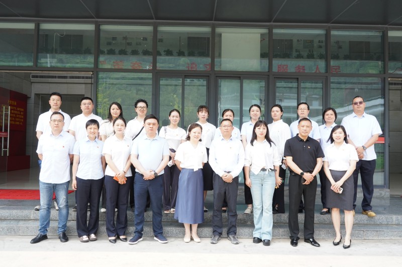 5.23+晏玉+成乐公司赴新葡萄8883官网AMG分公司交流学习